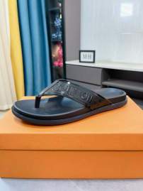 Picture of Louis Vuitton Slippers _SKULVsz38-44hnh0425981